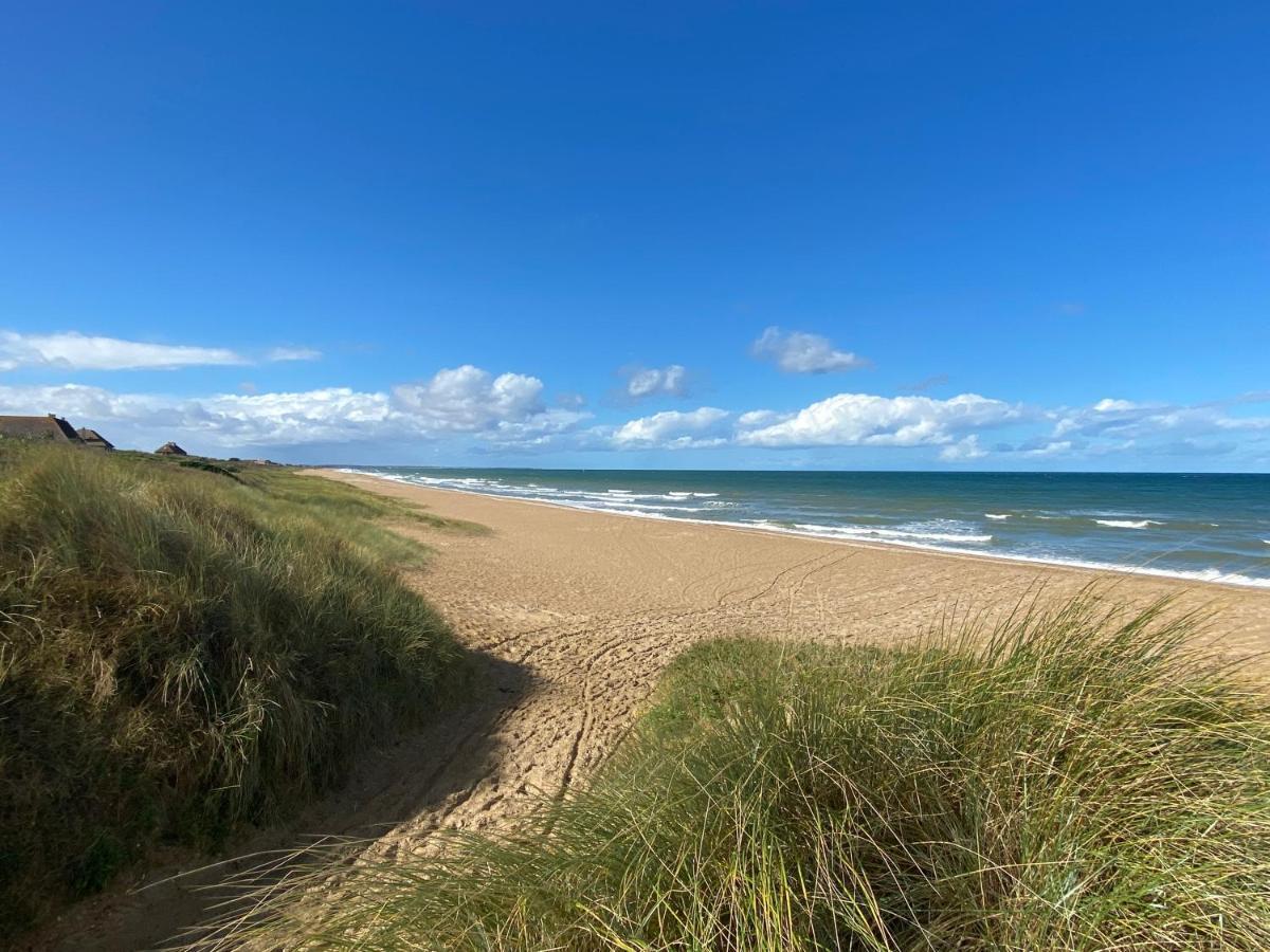 Chaleureux Chalet En Bord De Mer Merville-Franceville-Plage Bagian luar foto